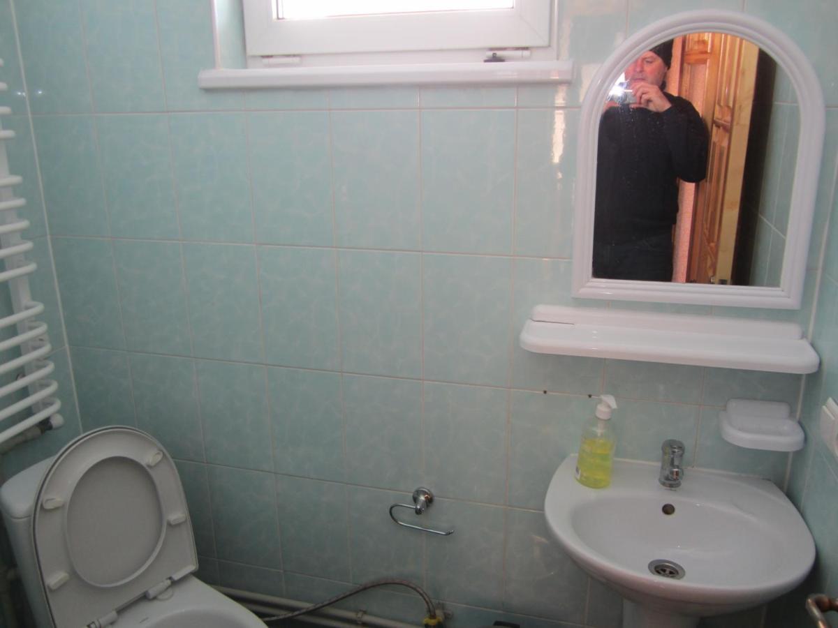 Hotel Базилік Yaremche Exterior foto