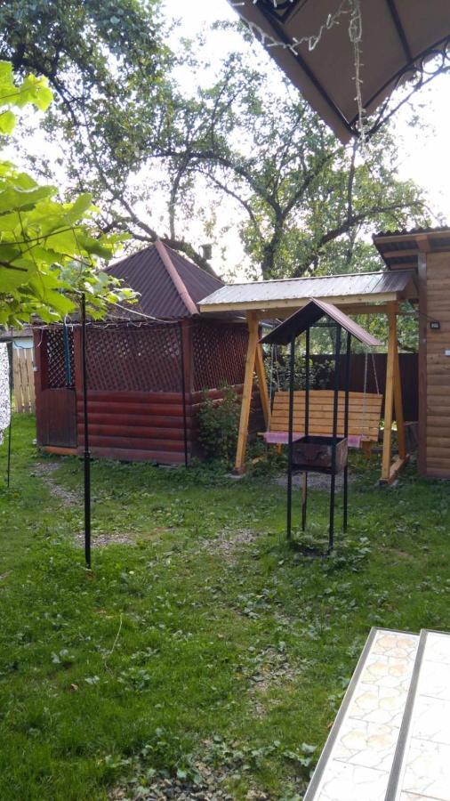 Hotel Базилік Yaremche Exterior foto