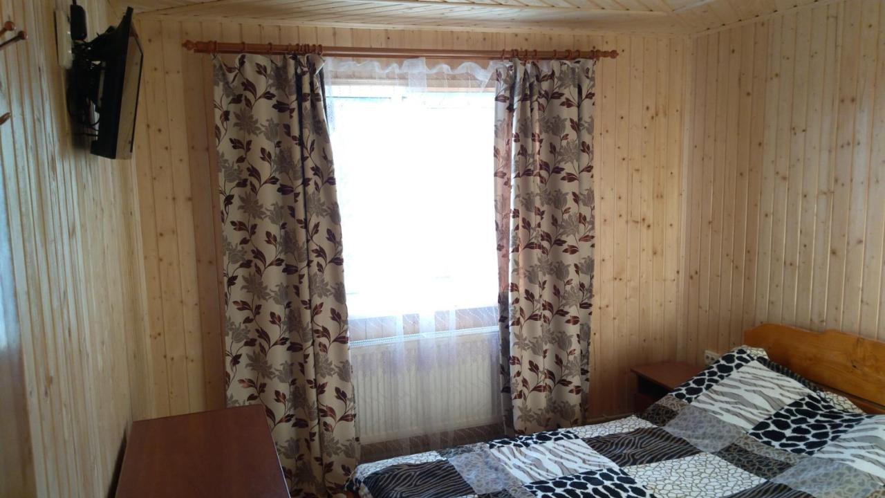 Hotel Базилік Yaremche Exterior foto
