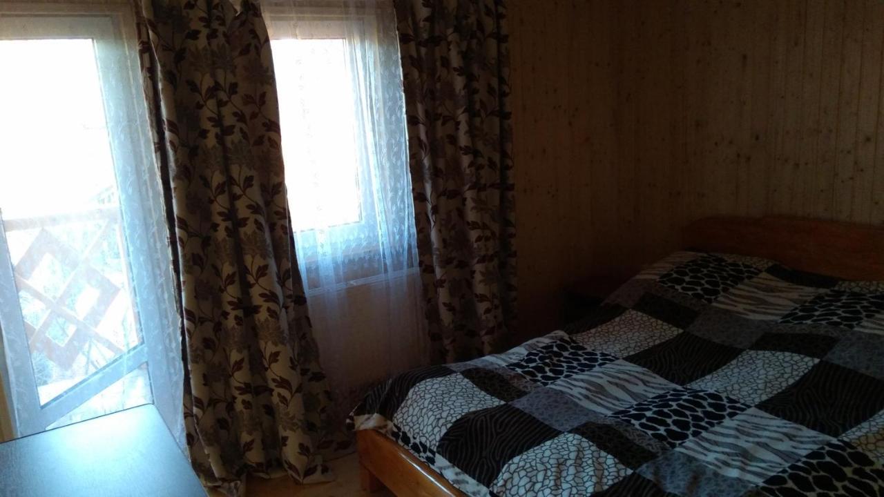 Hotel Базилік Yaremche Exterior foto
