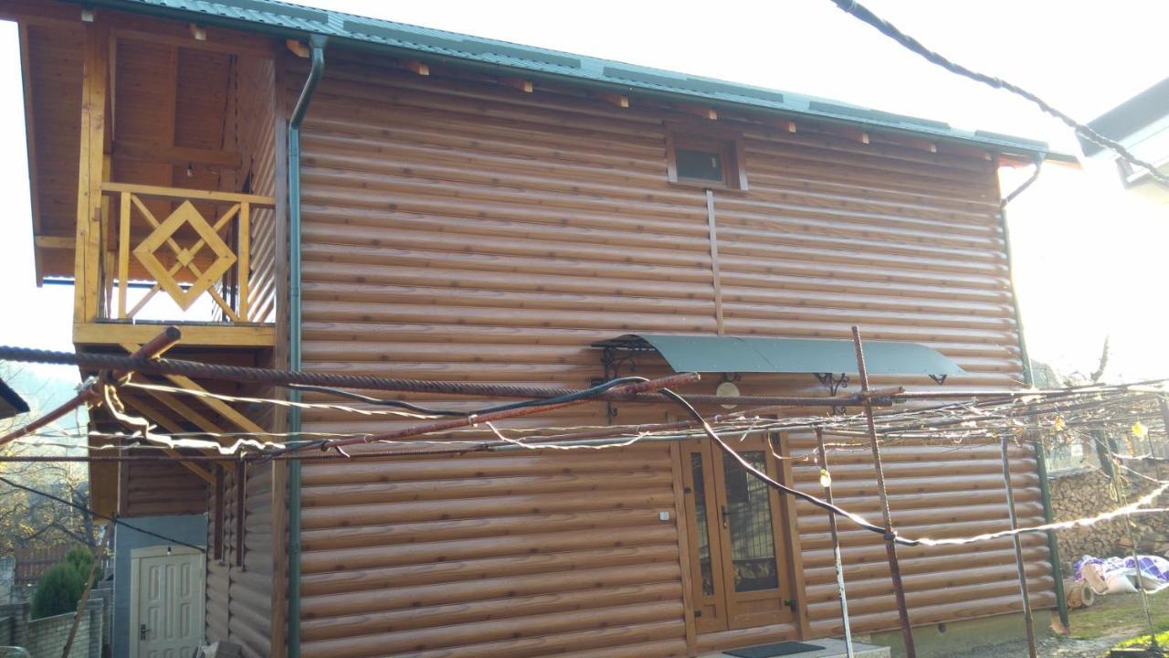 Hotel Базилік Yaremche Exterior foto