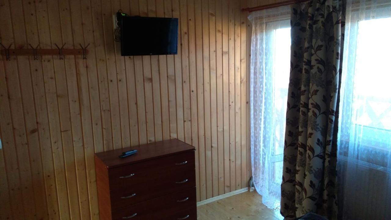 Hotel Базилік Yaremche Exterior foto