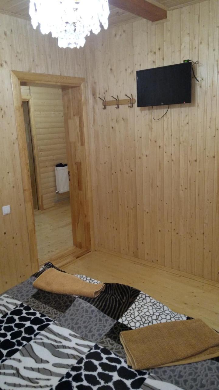 Hotel Базилік Yaremche Exterior foto